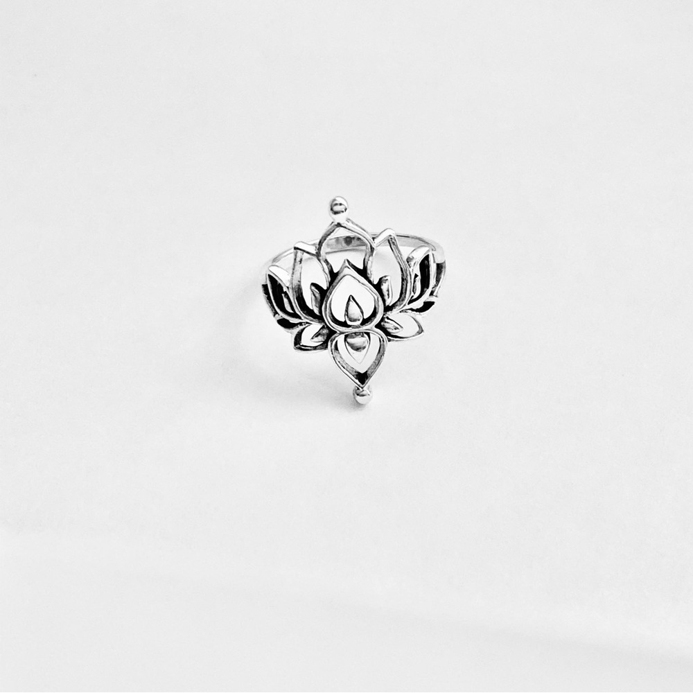 Sterling Silver Thin Vintage Style Lotus Flower Ring, Silver Rings, Yoga Jewelry - Picture 8 of 12